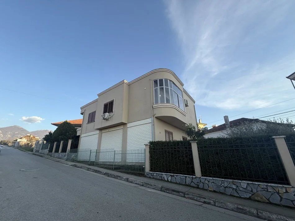 Xhamia BABRRU !!!!!! Shitet Vile 2 Katshe Kati 2, 534 m² 280.000 € (Tek Xhamia Babrru) !!!!!!!!!!
