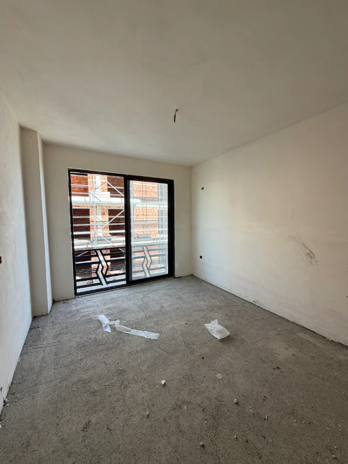 Durres, shitet apartament 2+1+Ballkon Kati 3, 60 m² 72.000 € (Mali robit golem)