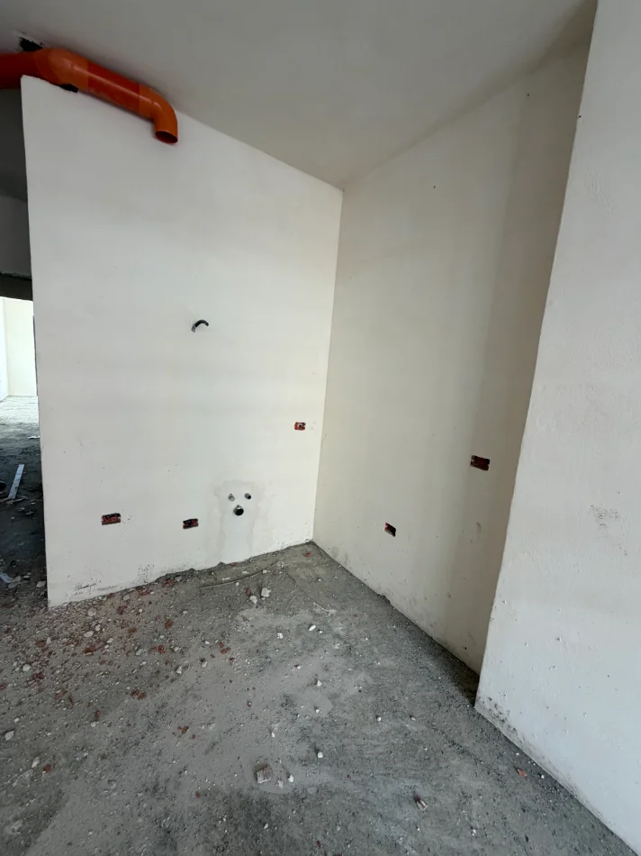 Durres, shitet apartament 2+1+Ballkon Kati 3, 60 m² 72.000 € (Mali robit golem)