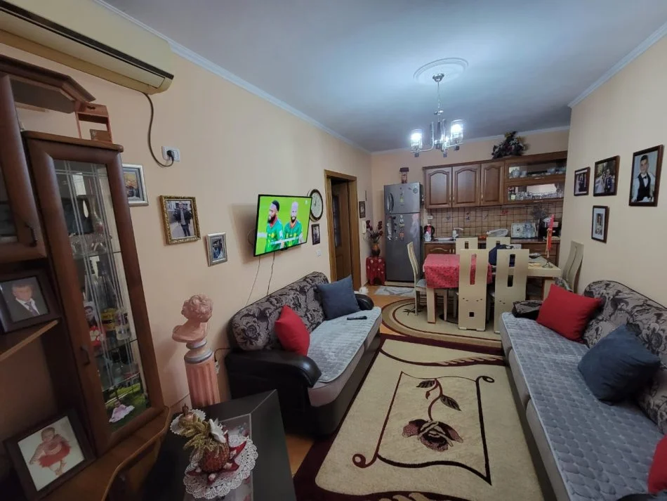 Tirane, shitet apartament 2+1+Ballkon Kati 7, 117 m² 165.000 € (Don Bosko)