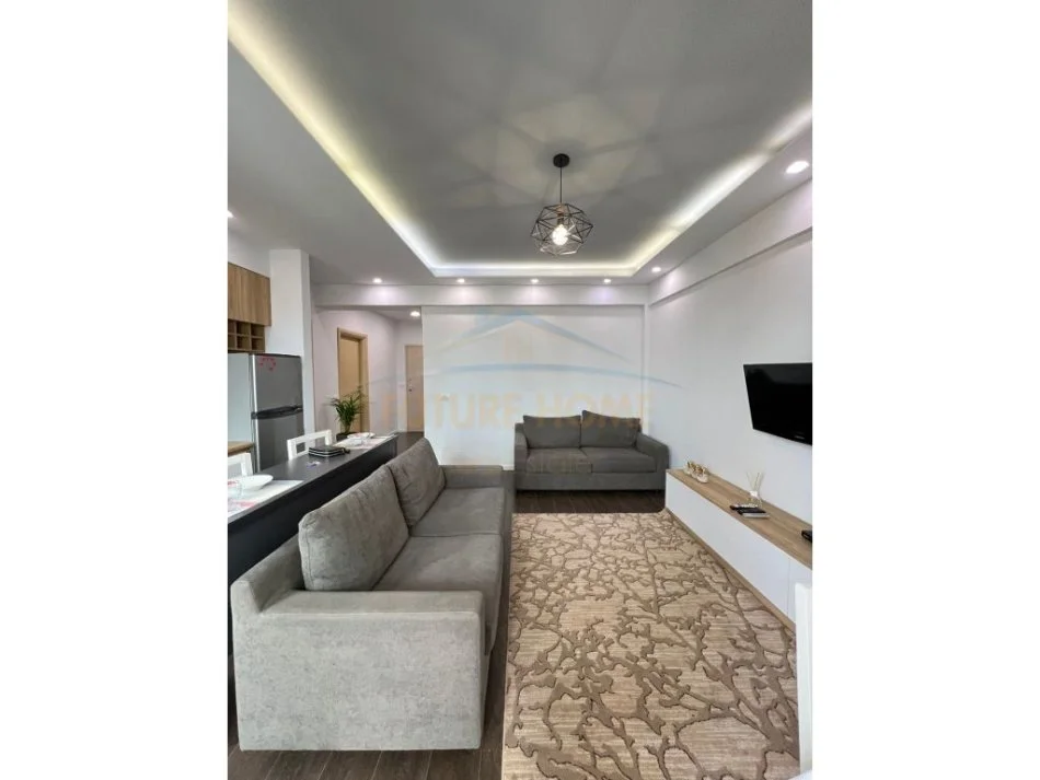 Tirane, shitet apartament 1+1+Ballkon Kati 7, 117 m² 155.000 € (Myslym Shyri)