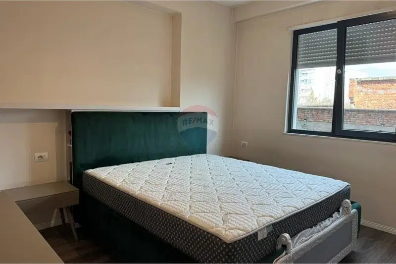 Tirane, shitet apartament 2+1+Ballkon Kati 3, 102 m² 229.000 € (Xhanfize keko)