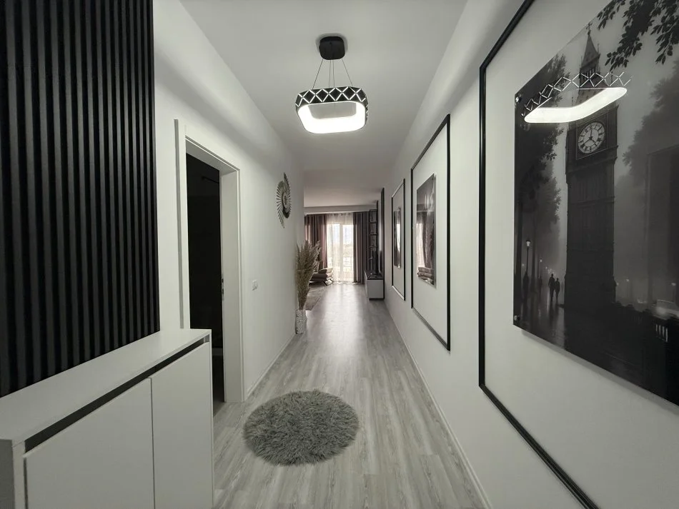 Tirane, shes apartament 3+1+Ballkon Kati 4, 141 m² 335.000 € 