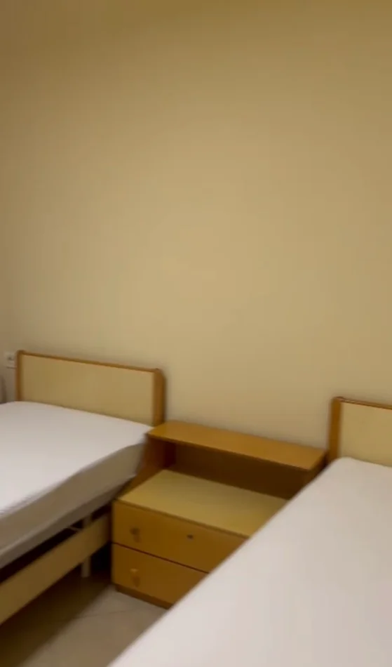 Tirane, jepet me qera apartament 1+1 Kati 5, 65 m² 450 € (Globe rruga Stavri Themeli)