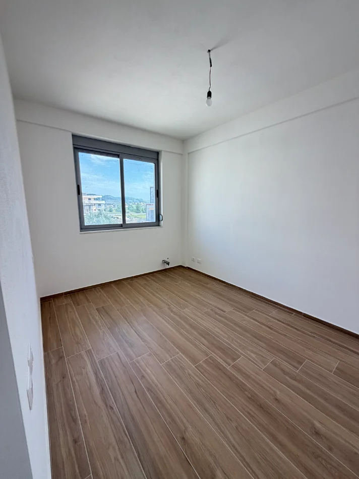 Durres, shitet apartament 1+1+Ballkon Kati 2, 58 m² 82.000 € 