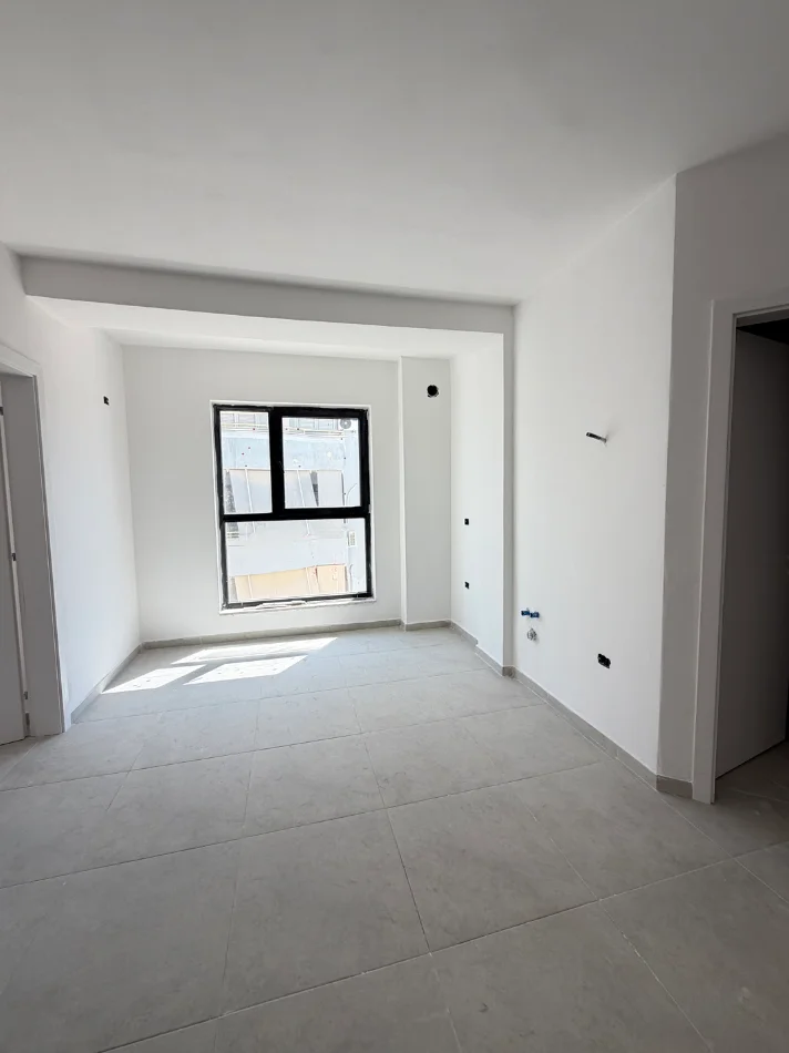 Durres, shitet apartament 1+1+Ballkon , 53 m² 67.000 € 