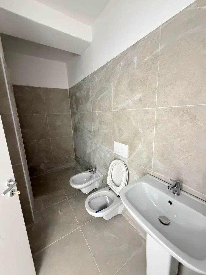Durres, shitet apartament 1+1+Ballkon , 53 m² 67.000 € 