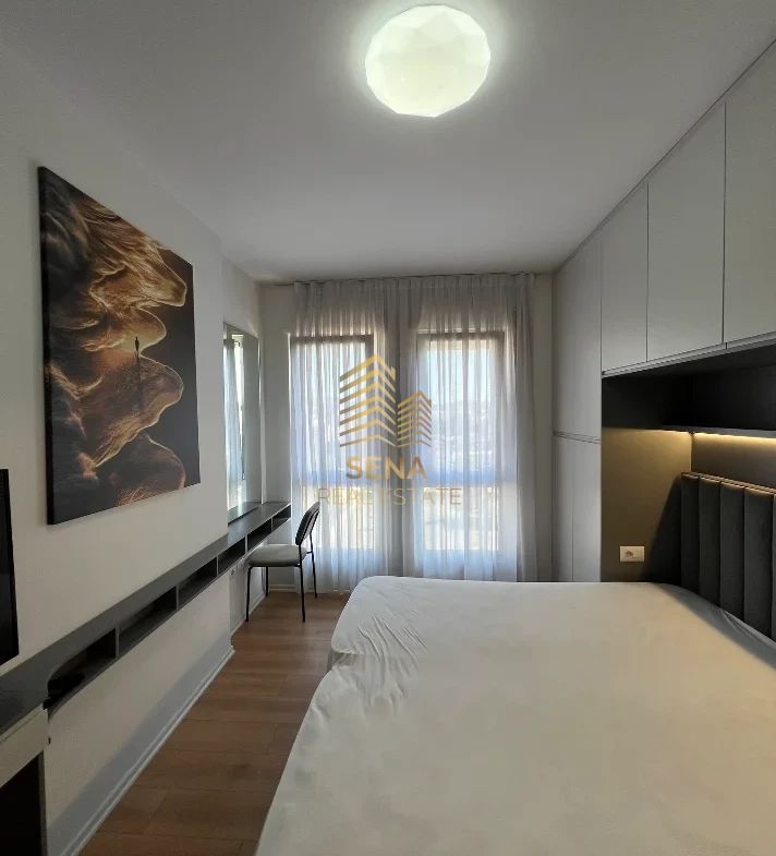 Tirane, jepet me qera apartament 2+1+Ballkon Kati 9, 95 m² 750 € (5 Maji)