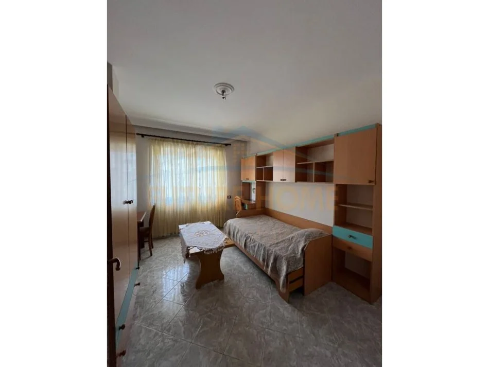 Tirane, shitet apartament 2+1+Ballkon Kati 6, 114 m² 216000 € (21 Dhjetori)