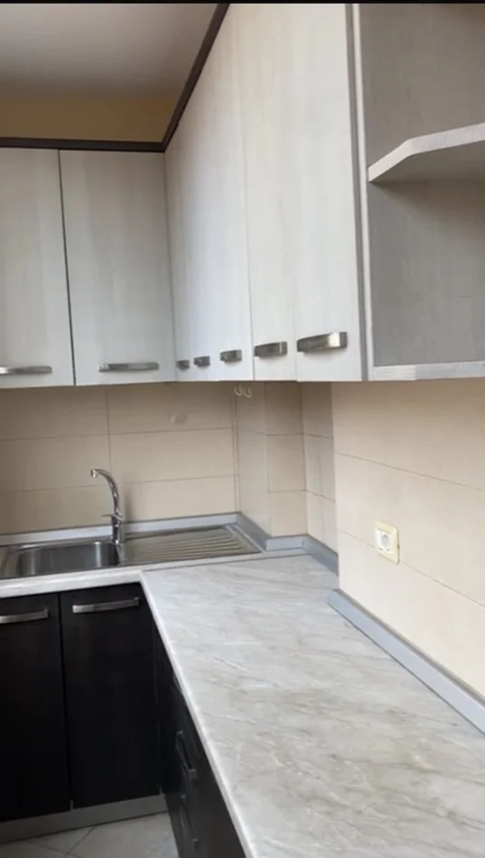 jepet me qera , 35000 Leke (Jepet me Qera Apartament 1+1 te shkolla Baletit)