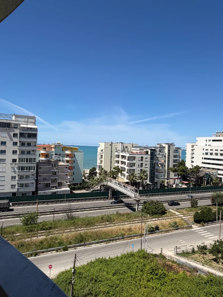 Durres, shitet apartament 1+1+Ballkon Kati 5, 65 m² 85.000 € (Shkembi kavajes)