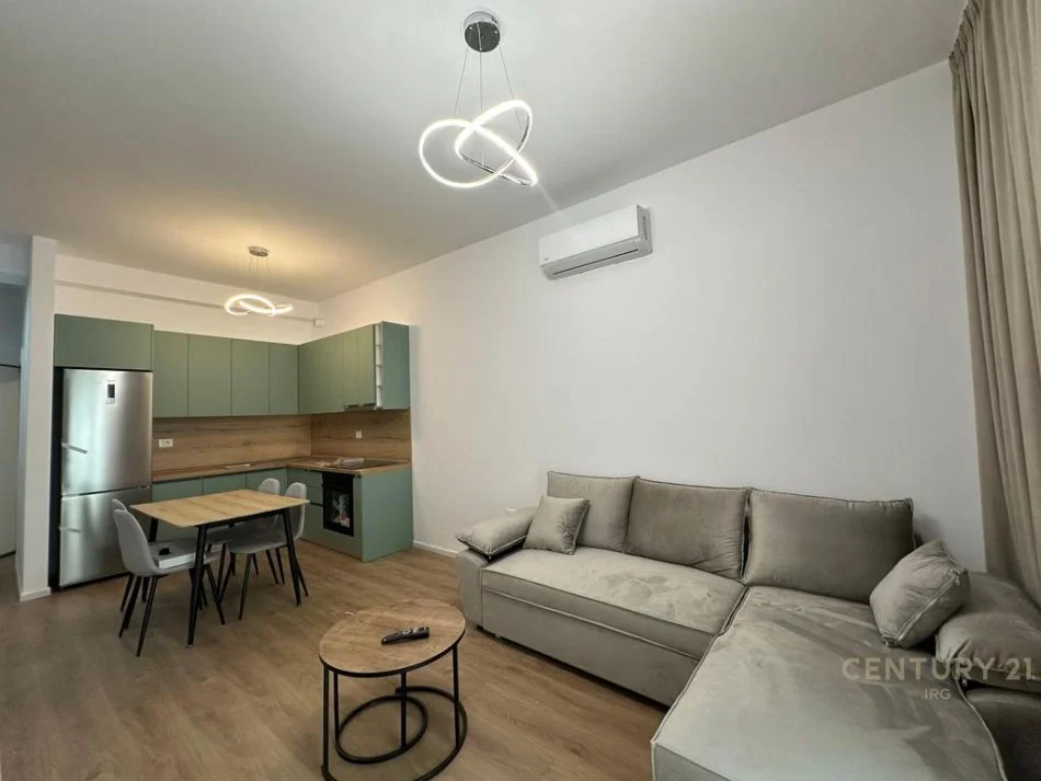 Tirane, jepet me qera apartament 2+1 Kati 5, 79 m² 550 € (Residenca Kaimi)