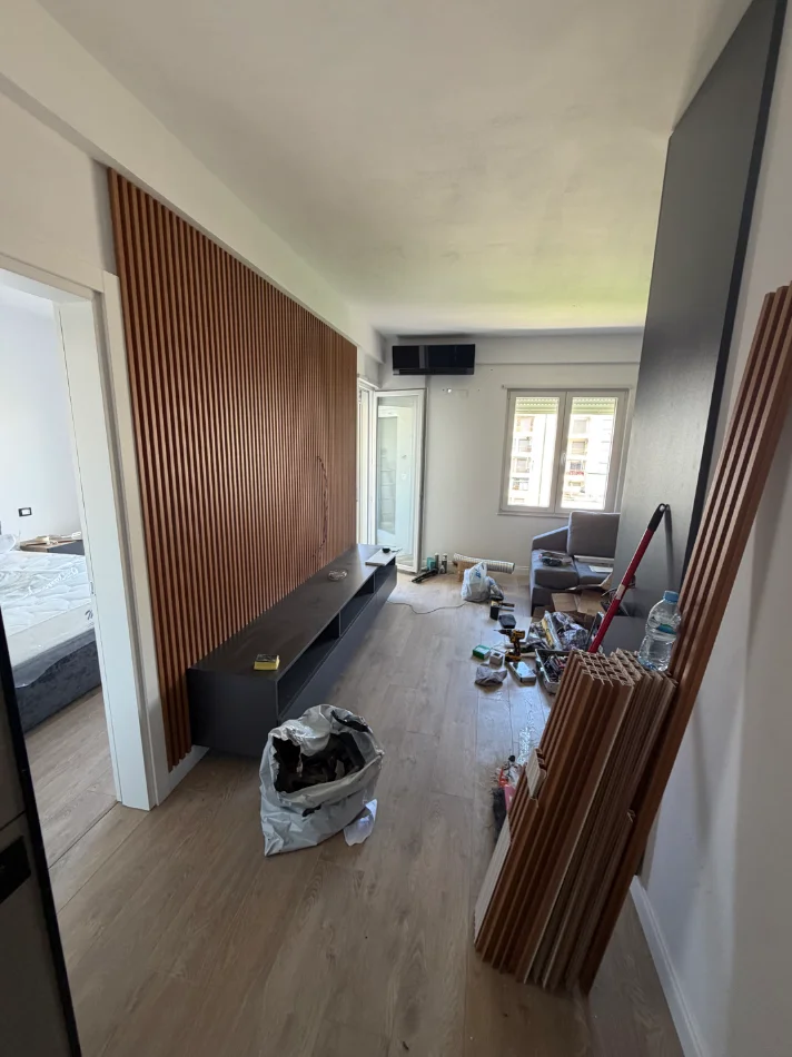 Durres, shitet apartament 1+1+Ballkon Kati 5, 65 m² 85.000 € (Shkembi kavajes)