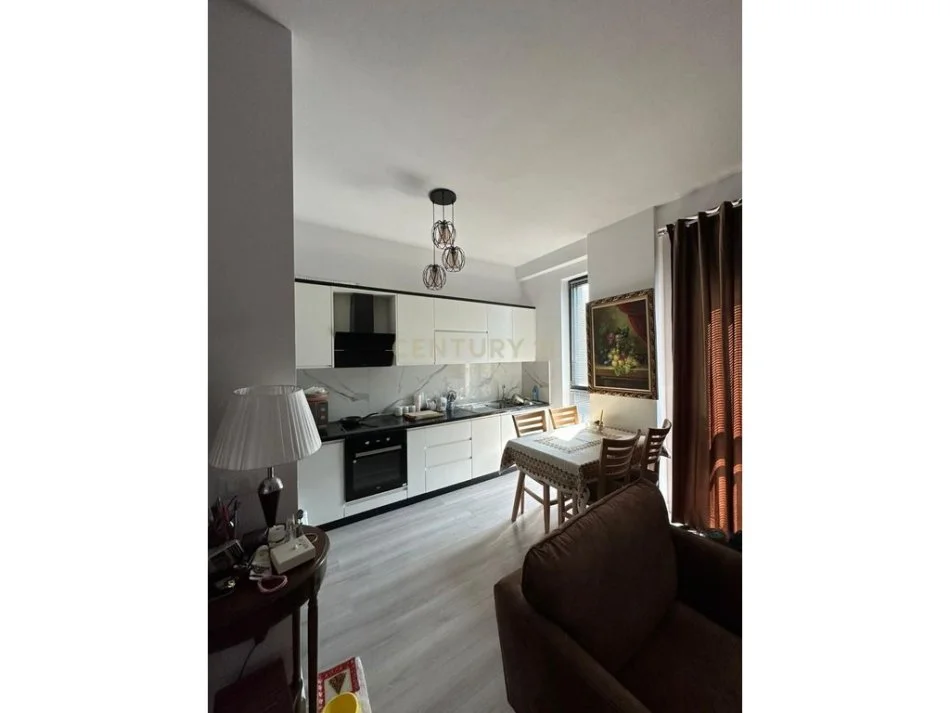 Tirane, shes apartament 2+1 Kati 2, 102 m² 195.000 € 