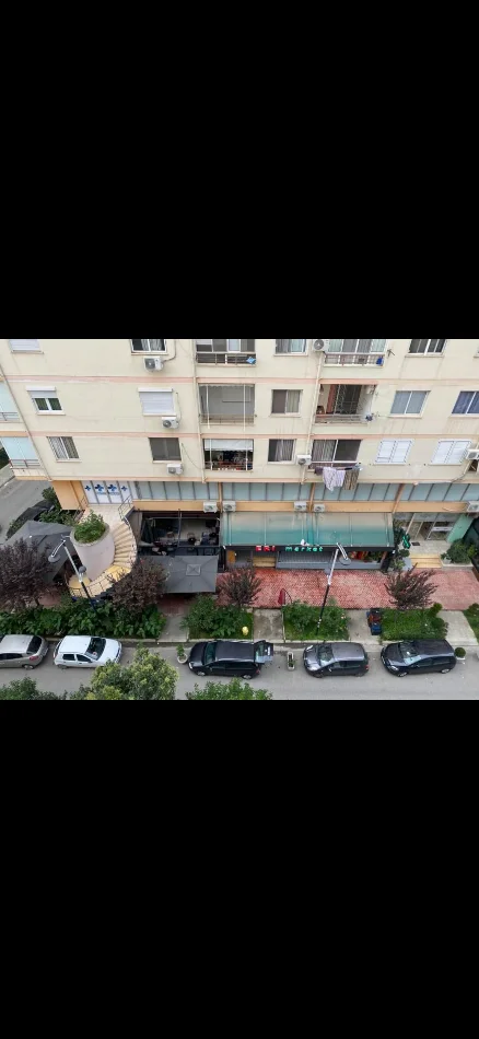 Shqiperi, jepet me qera apartament 1+1+Ballkon Kati 7, 65 m² 400 € (Rruga Sokrat Miho)
