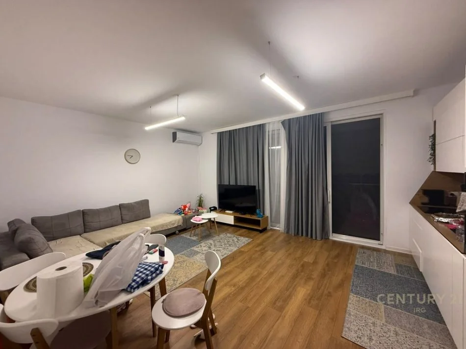 Durres, shitet apartament 2+1 Kati 2, 101 m² 335.000 € (Gjiri i Lalezit, San Pietro)