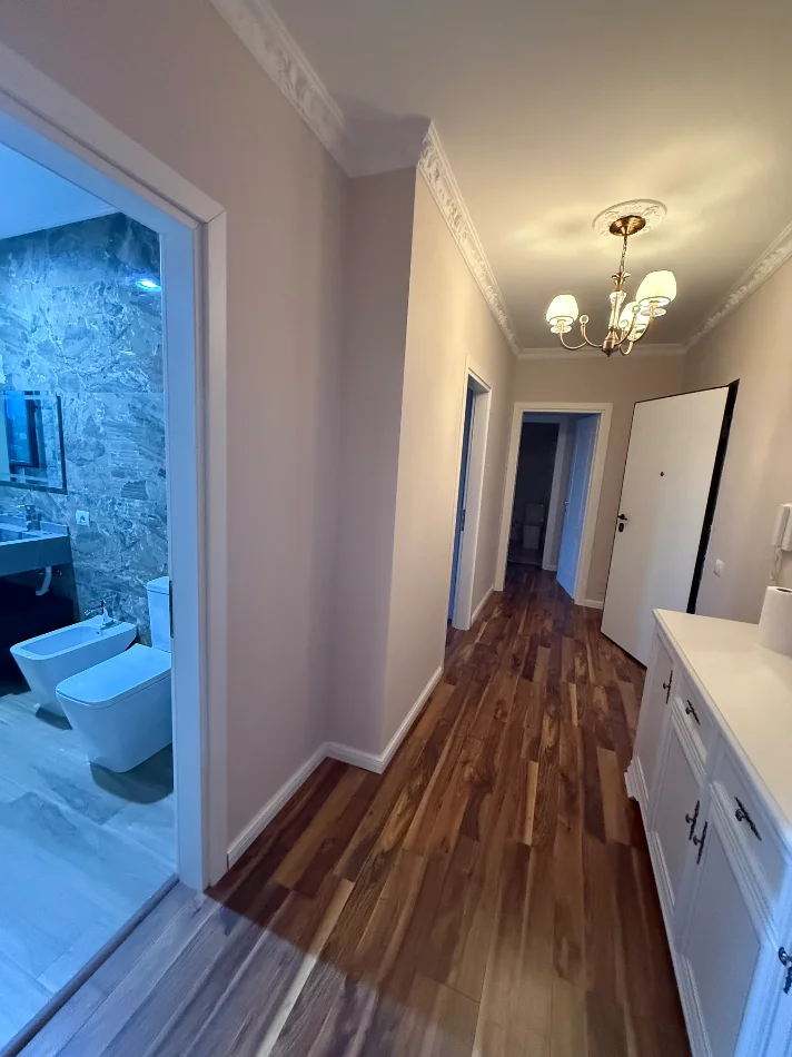 Tirane, shitet apartament 2+1+Ballkon , 124 m² 310.000 € (Prane Vet Hospital, Tirane)