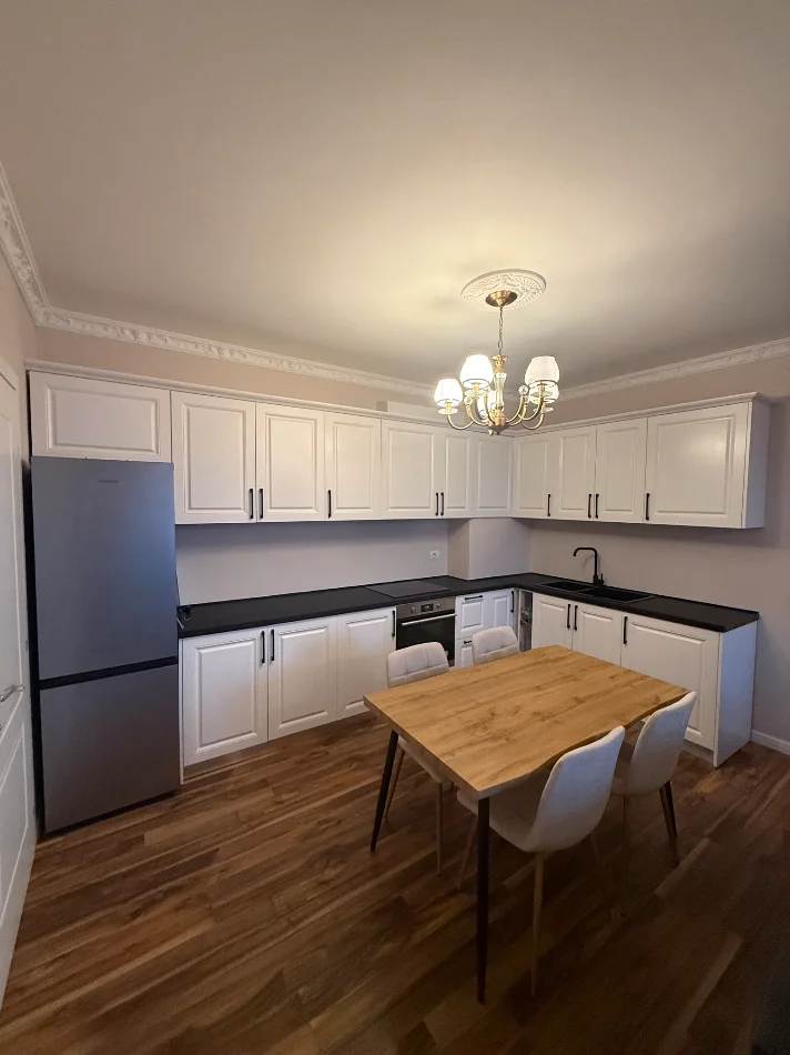 Tirane, shitet apartament 2+1+Ballkon , 124 m² 310.000 € (Prane Vet Hospital, Tirane)