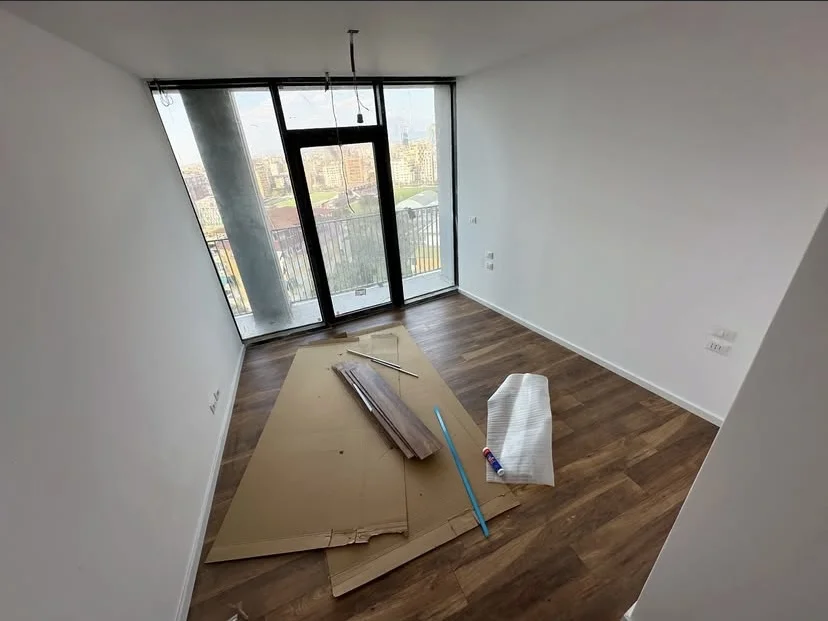 Tirane, jepet me qera apartament 2+1 Kati 9, 120 m² 1.000 € (Lake View - Liqeni Artificial)