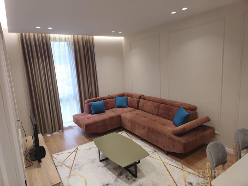 Tirane, jepet me qera apartament 1+1 Kati 7, 78 m² 620 € (Bulevardi i ri)