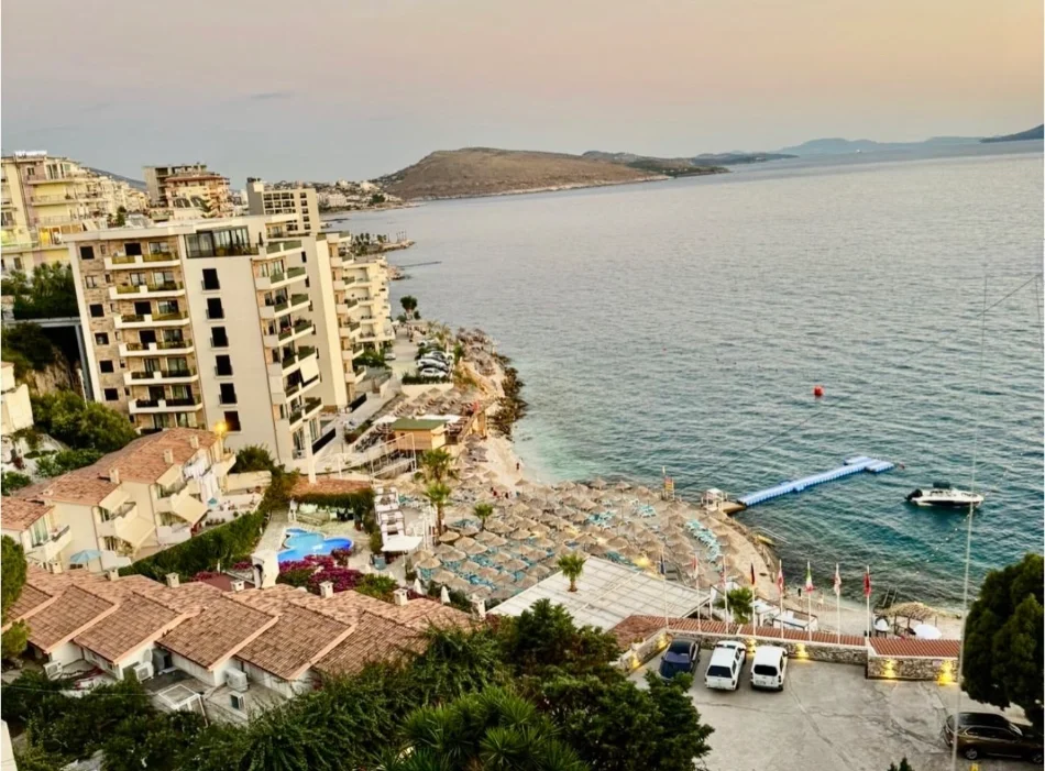 Sarande, shitet apartament 1+1+Ballkon , 55 m² 139.000 € (Sarande, Pamje nga Deti, Prane Bougoville)