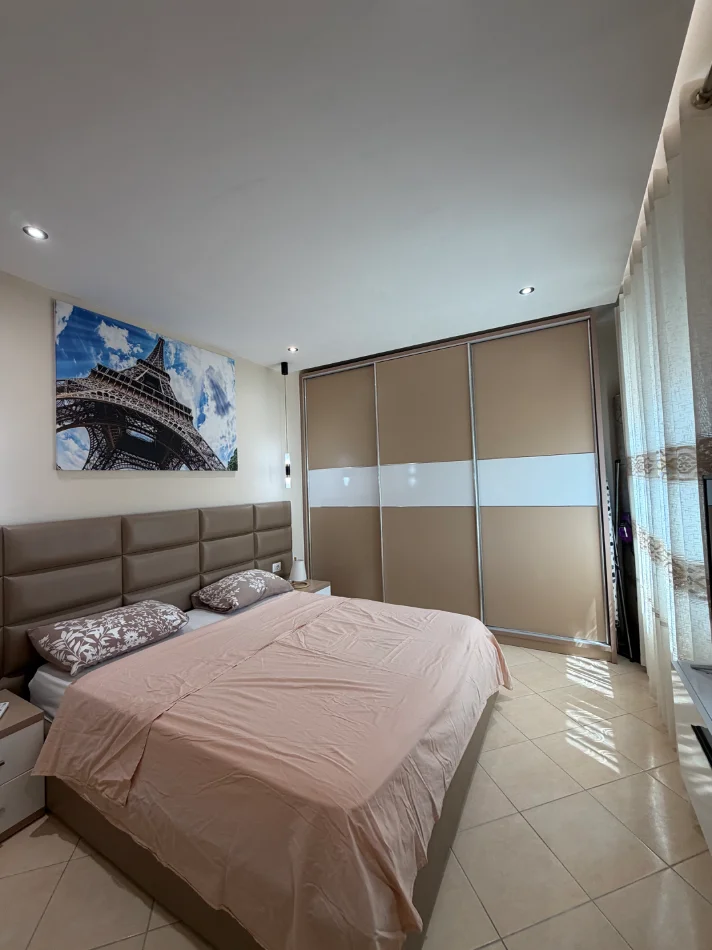 Tirane, shitet apartament 2+1+Ballkon Kati 8, 98 m² (Rruga Besim Alla)