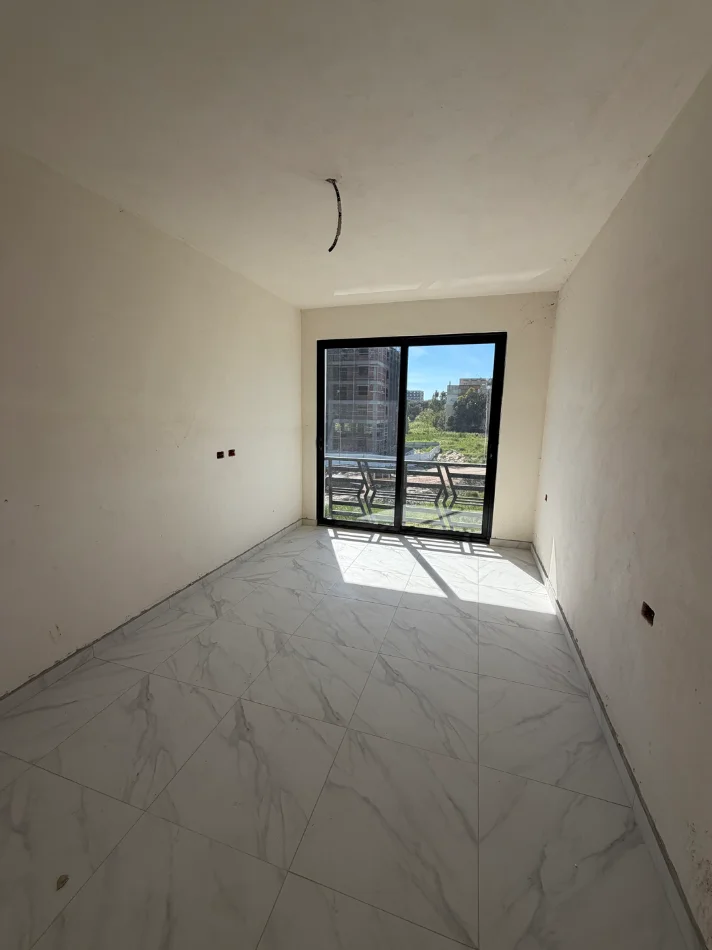 Durres, shitet apartament 1+1+Ballkon Kati 2, 50 m² 60.000 € (Mali robit)