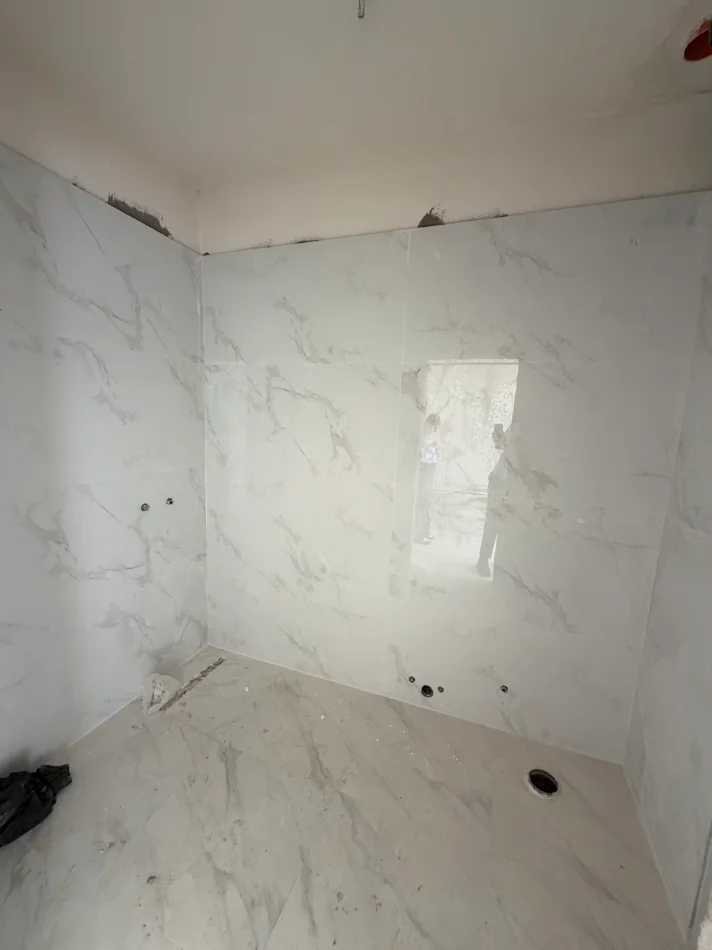Durres, shitet apartament 1+1+Ballkon Kati 2, 50 m² 60.000 € (Mali robit)