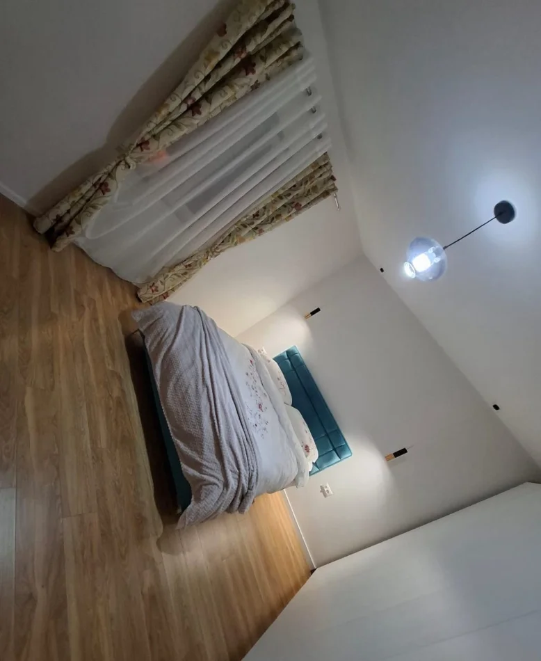 Tirane, jepet me qera apartament 1+1 Kati 1, 65 m² 600 € (Tregu Elektrik)