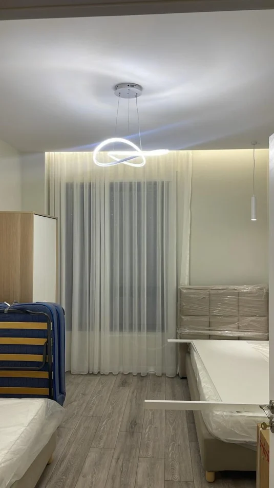 Tirane, jepet me qera apartament 2+1 Kati 4, 100 m² 620 € (Rruga 5 Maji)