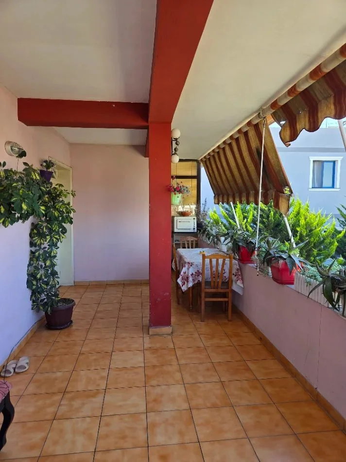 Tirane, jepet me qera apartament 2+1 Kati 3, 99 m² 450 € (Ish Fusha E Aviacionit)