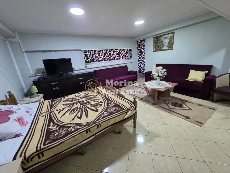 Tirane, jepet me qera apartament 1+1 Kati 1, 60 m² 450 € (Rruga Myslym Shyri)