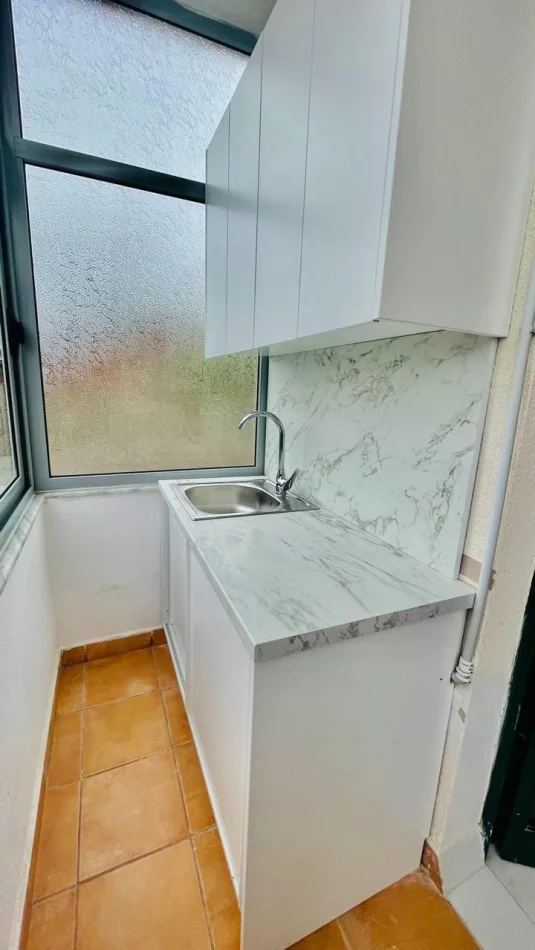 Tirane, jepet me qera apartament Studio Kati 2, 30 m² 280 € (Vilat Amerikane)