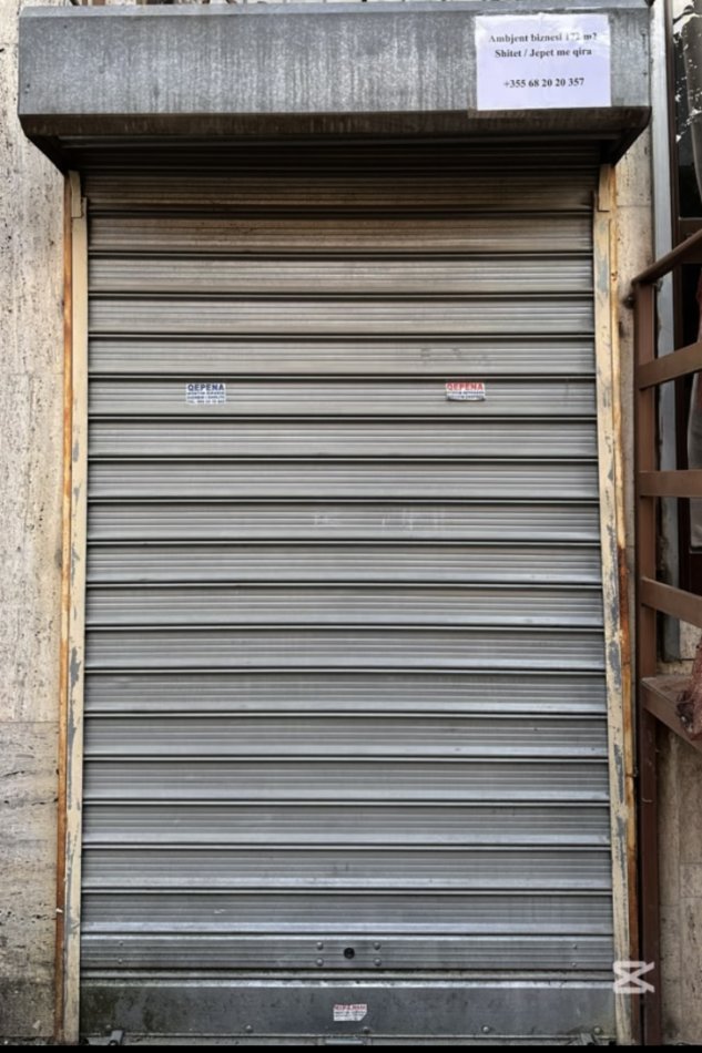 Tirane, jap me qera ambjent biznesi Kati -1, 172 m² 1.200 € (Rruga Pjetër Budi, Tirane)