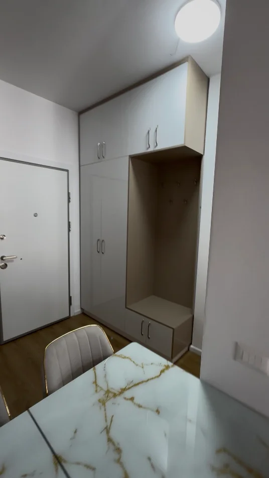 Tirane, jepet me qera apartament 1+1+Ballkon Kati 8, 62 m² 420 € (Alidemi)