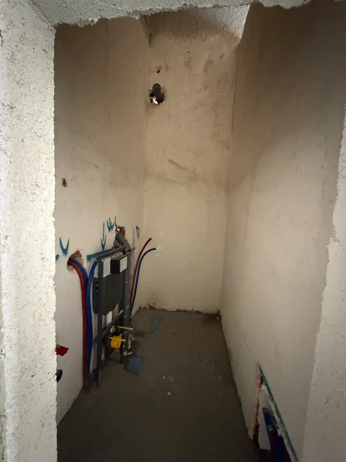 Durres, shitet apartament duplex 1+1+Ballkon Kati 1, 96 m² 81.600 € (Golem)