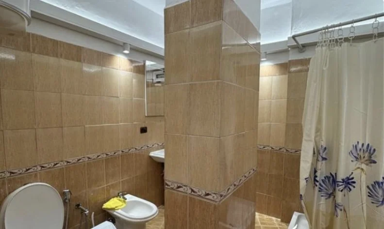 Tirane, jepet me qera apartament 1+1 Kati 3, 65 m² 47.000 € (Rruga Xhanfize Keko Tirane, Shqiperia)