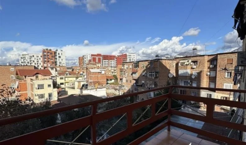Tirane, jepet me qera apartament 1+1 Kati 3, 65 m² 47.000 € (Rruga Xhanfize Keko Tirane, Shqiperia)