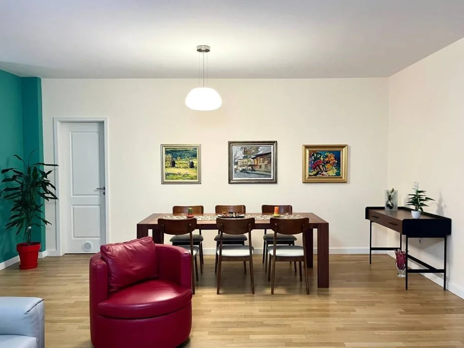 Tirane, shitet apartament 3+1+Aneks+Ballkon Kati 1, 260 m² 650.000 € (Rezidenca “Touch of Sun”)