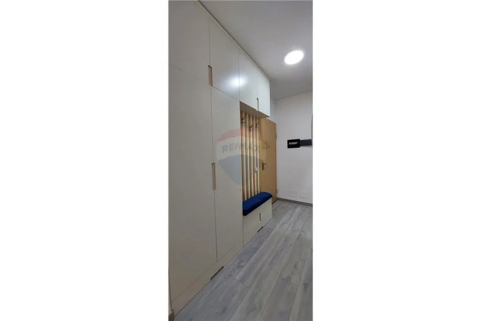 Tirane, apartament , Kati 4, 83 m² 700 € 