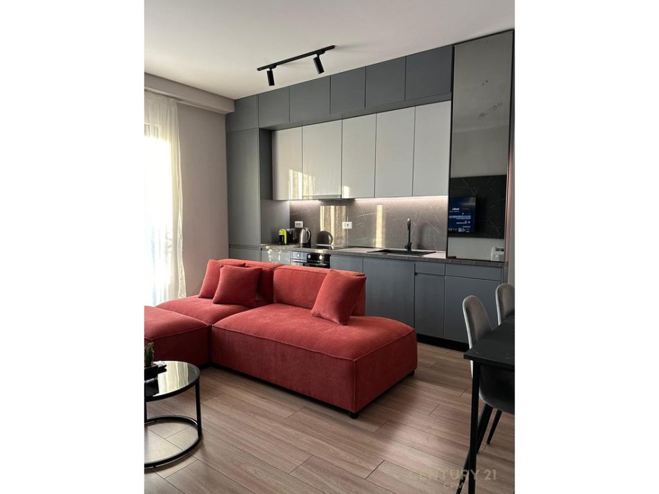 Tirane, jepet me qera apartament 2+1 Kati 8, 114 m² 1.400 € (Rruga e kavajes)