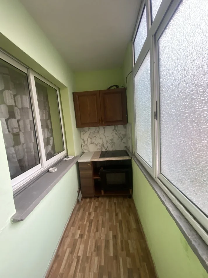Tirane, jepet me qera apartament 2+1+Ballkon Kati 1, 80 m² 400 € (Maria logoreci)