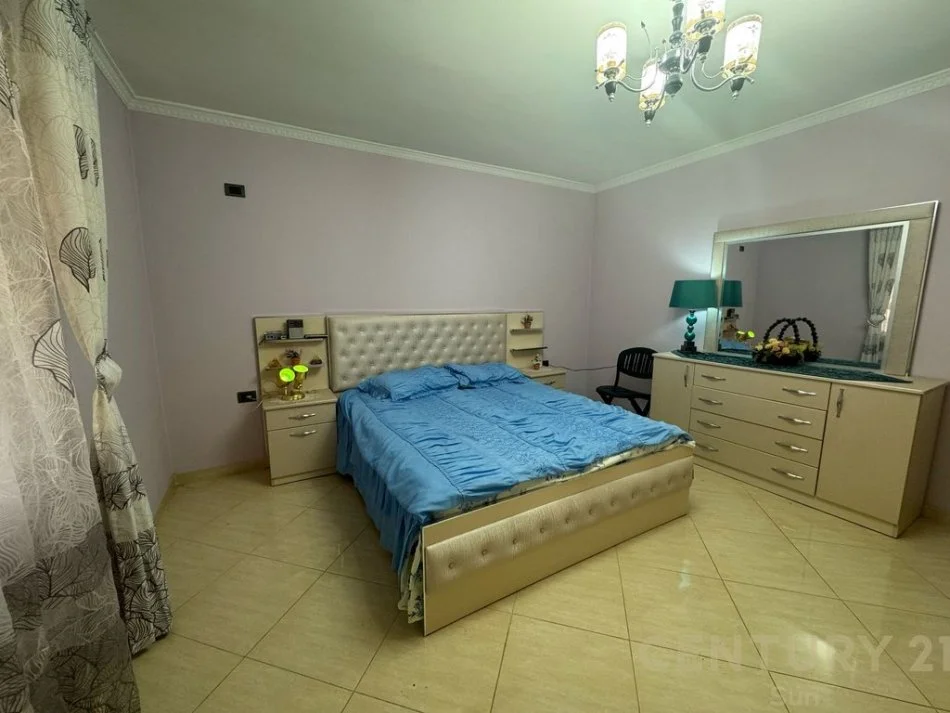 Tirane, jepet me qera apartament 2+1 Kati 2, 76 m² 600 € (Rruga e dibres)