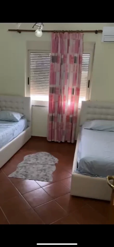 Tirane, jepet me qera apartament 2+1 Kati 4, 118 m² 850 € (Rruga Sami Frasheri Tirane, Shqiperia)