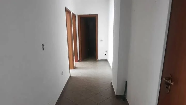 Tirane, shitet apartament 2+1 Kati 3, 104 m² (Astir)