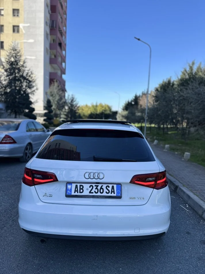 Tirane, shes makine Audi a3 Nafte, e bardhë automatik Kondicioner 10.900 €