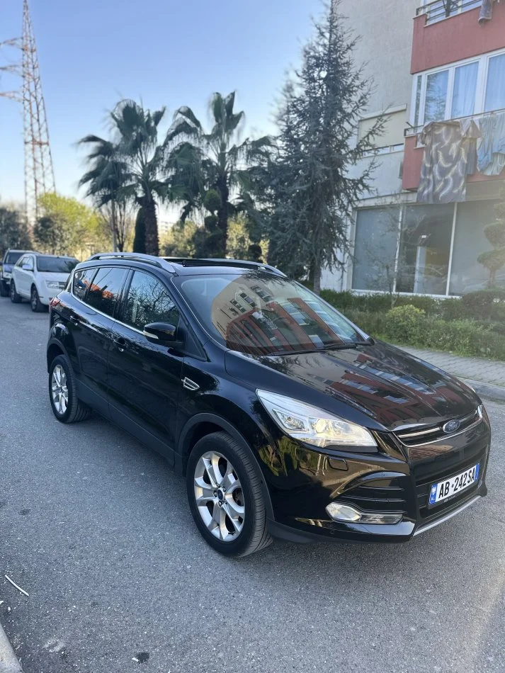 Tirane, shes SUV | Xhip Ford Kuga Nafte, e zeze automatik Kondicioner 12.700 €