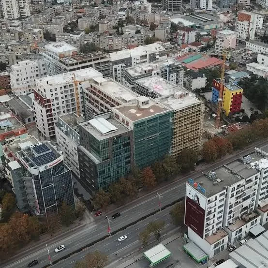 Tirane, shitet apartament 2+1 Kati 5, 106 m² 180.000 € (Kompleksi Aura rruga Dritan Hoxha)