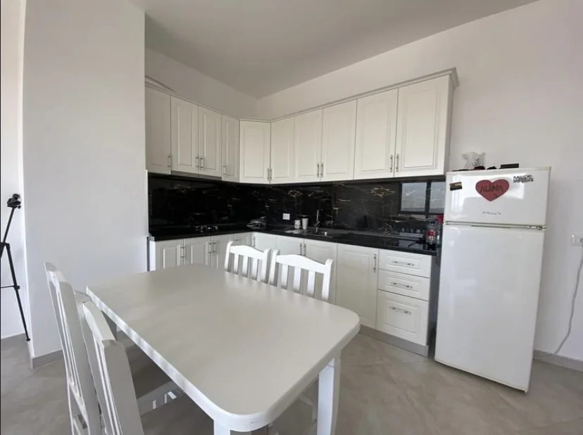 Tirane, jepet me qera apartament 1+1 Kati 11, 78 m² 550 € (Rruga E Dibres)