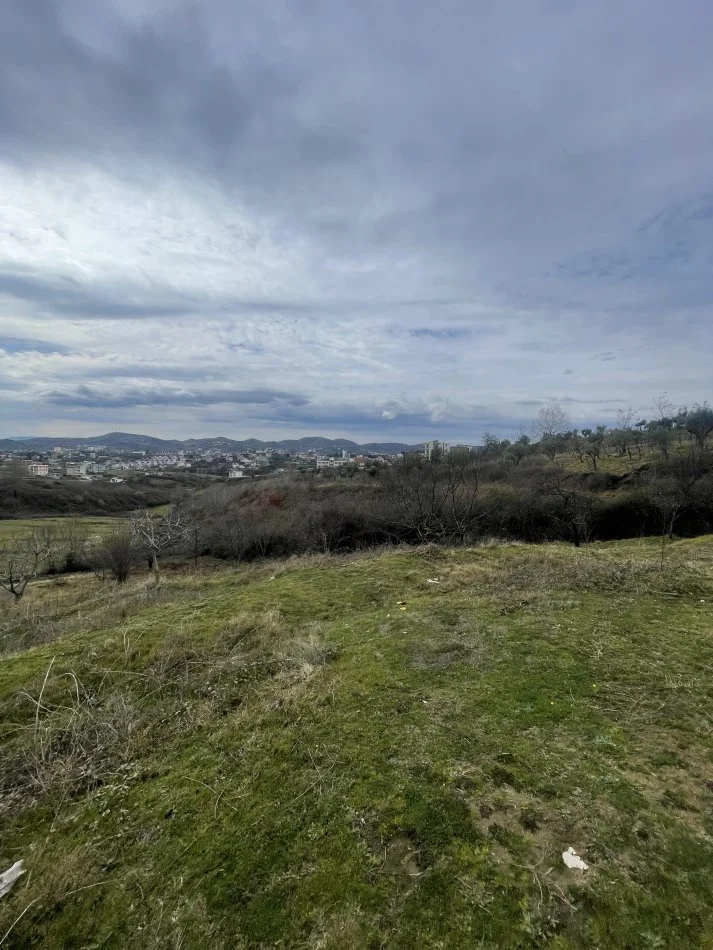 Tirane, shes toke , 5.100 m² 612.000 € (Farke)